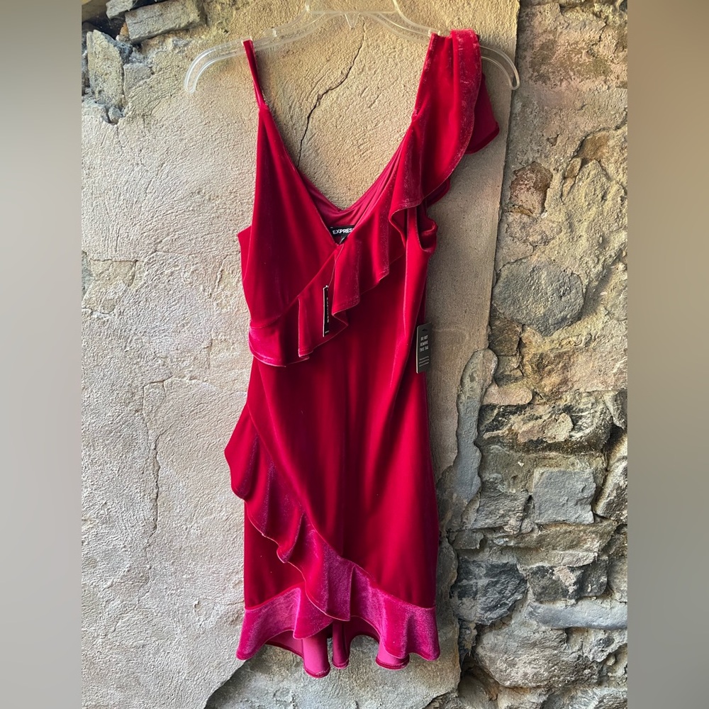✨NEW✨ Express Red Velvet Dress with Shoulder and Bottom Ruffles 💃